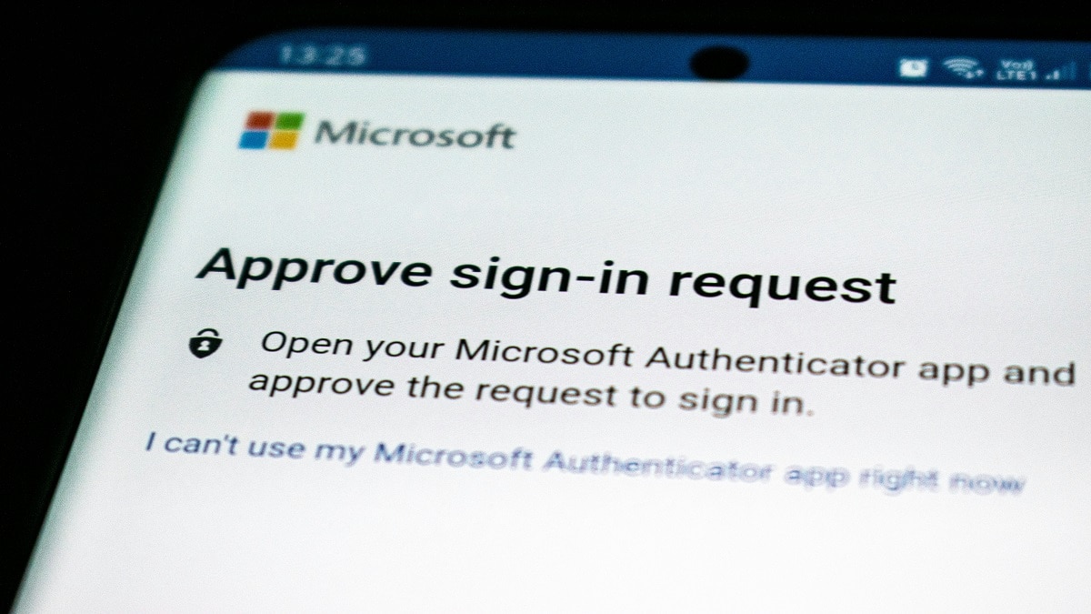Microsoft Drops Authenticator Autofill, Redirects Users To Edge
