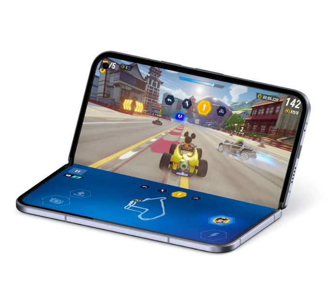 Experience the Pixel 10 Pro Fold in Action